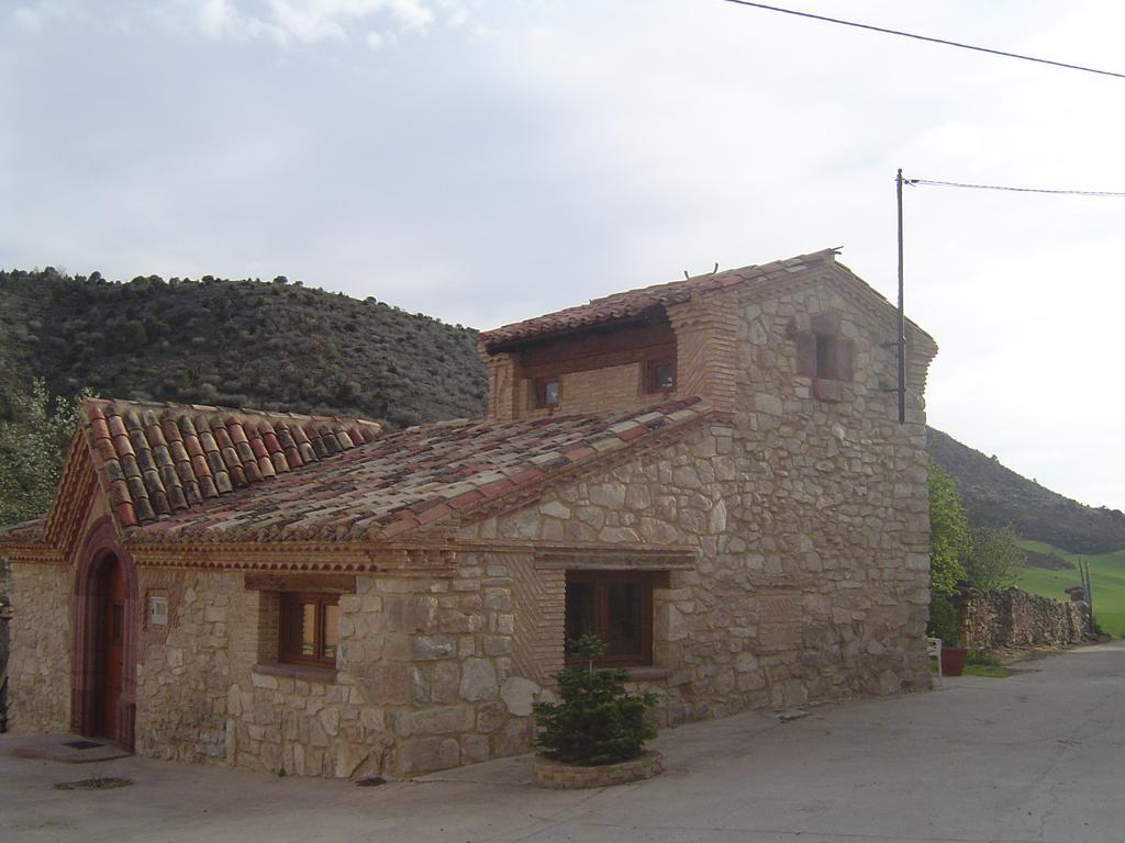 Casa Rural El Cuartel Tierzo Exterior photo